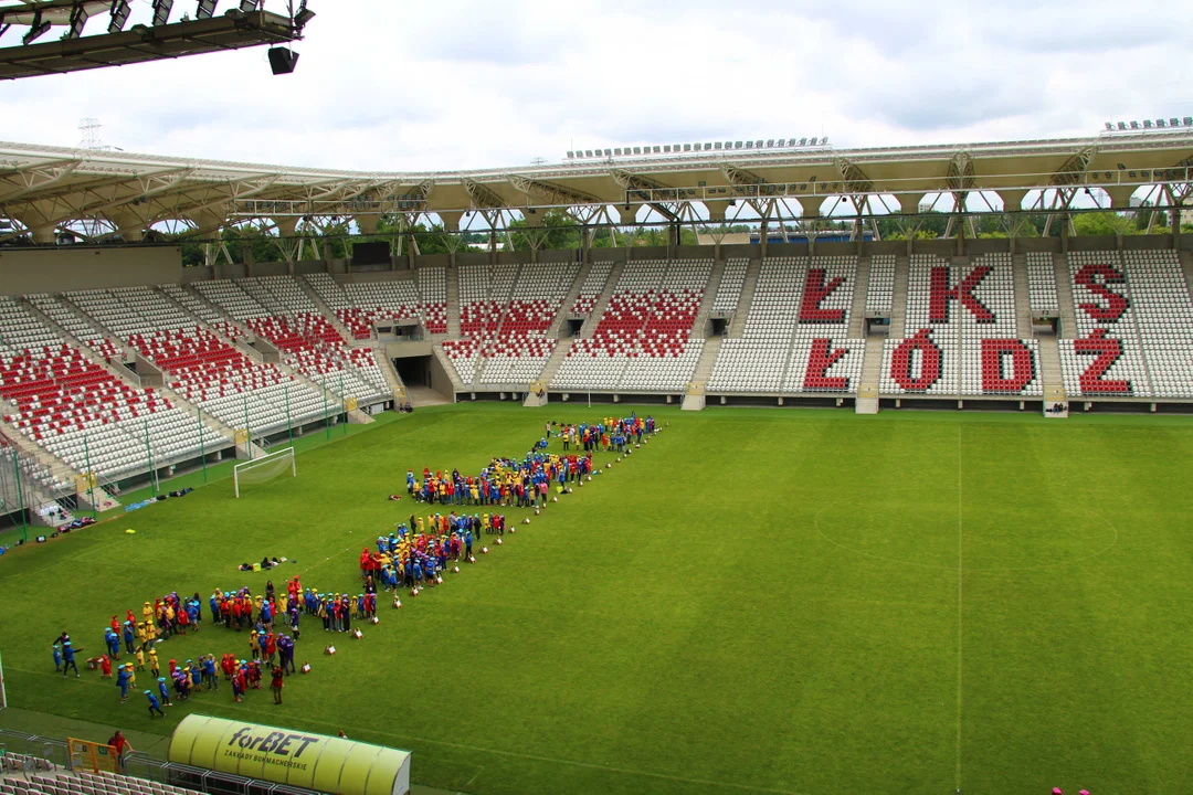 Flash mob na stadionie ŁKS Łódź im. Władysława Króla