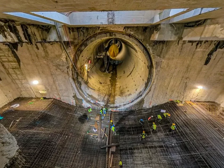 Trwa budowa tunelu kolejowego pod Łodzią