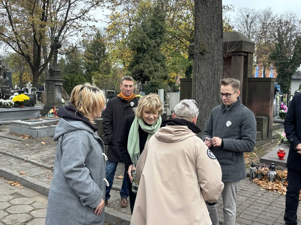 Stary Cmentarz w Łodzi podczas Wszystkich Świętych 2024