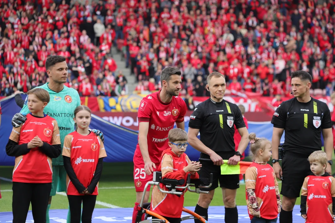 Widzew Łódź kontra Puszcza Niepołomice