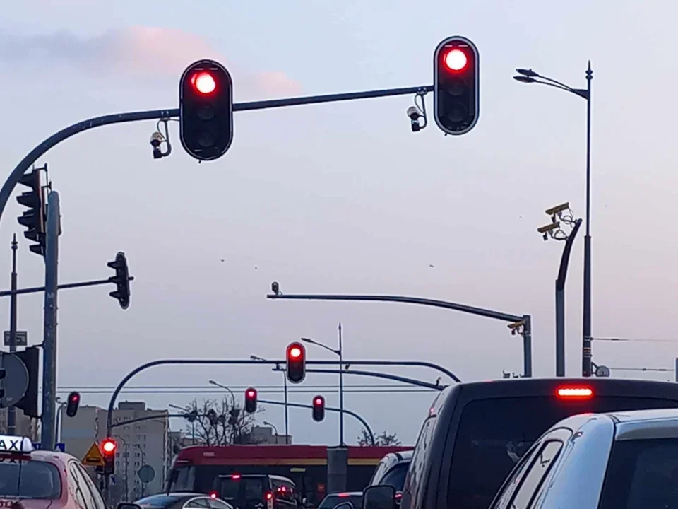 Uwaga kierowcy, działa już kolejny Red Light w Łódzkiem. Tu trzeba uważać!