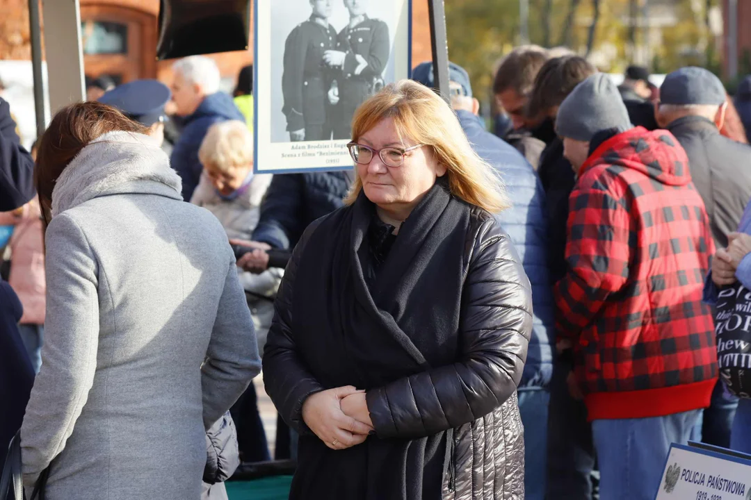 Święto Niepodległości przed Manufakturą