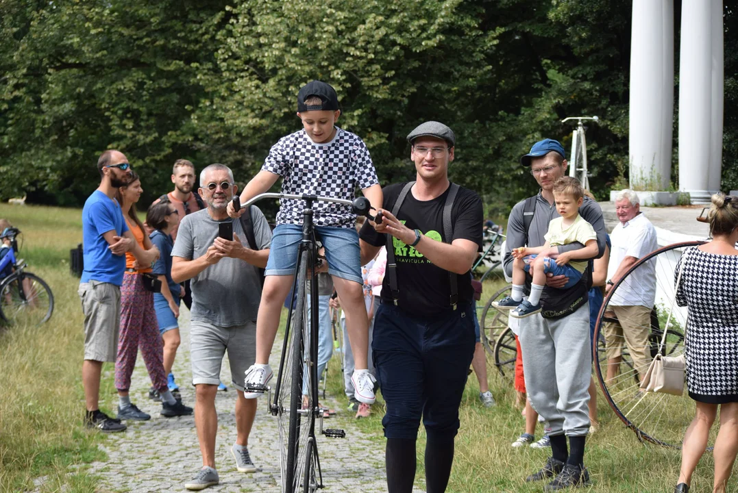 Historia rowerów w Parku Julianowskim na 600. urodizny Łodzi