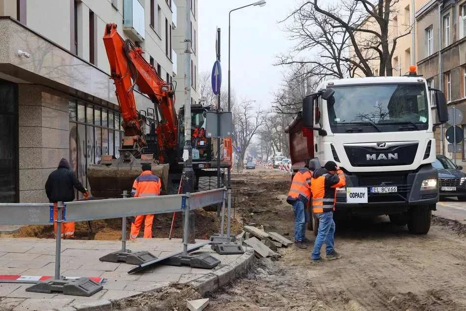 Kolejny etap przebudowy ważnej ulicy w centrum. MPK wprowadza zmiany