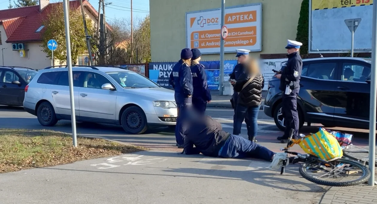 Znów groźnie na wiadukcie. Poszkodowany rowerzysta - Zdjęcie główne