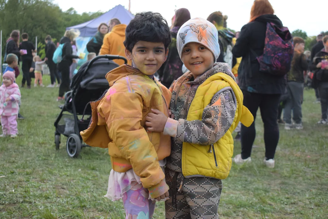 Holi Święto Kolorów na Stawach Jana w maju