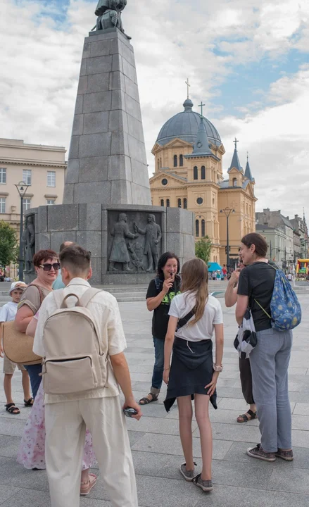 Historia Łodzi opowiadana spacerem. Muzeum Miasta Łodzi zaprasza na edukacyjne wędrówki