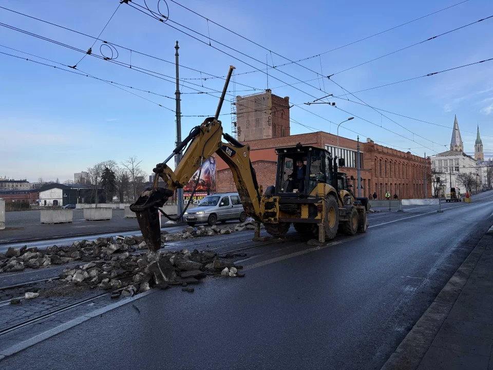 Pilna naprawa torowiska na pl. Reymonta