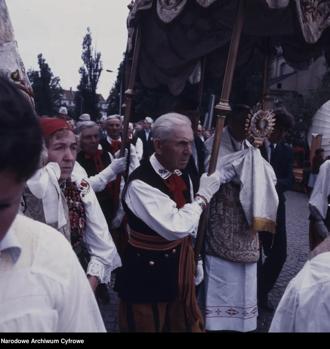 Uroczystość Bożego Ciała w Łowiczu, 1991 rok