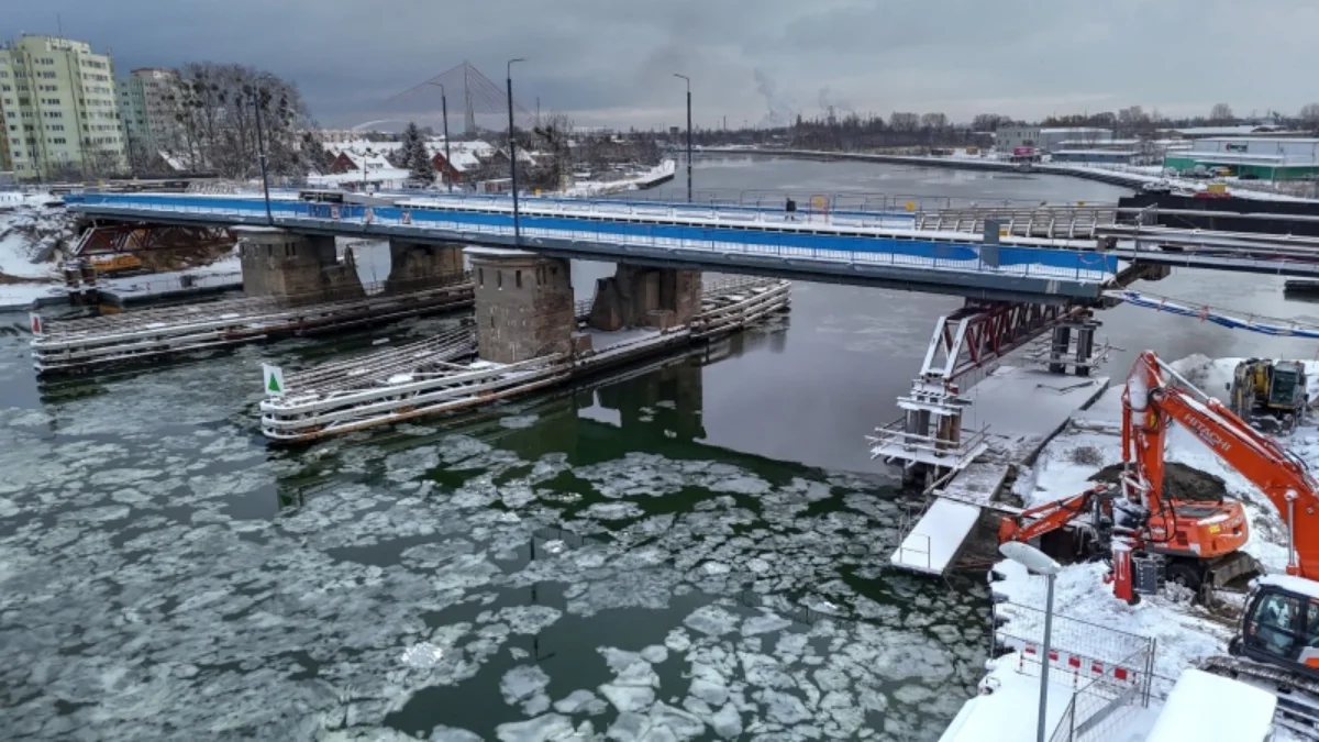 Co dzieje się z Mostem Siennickim? Przeprawa w Gdańsku zmienia się na naszych oczach [FOTO] - Zdjęcie główne