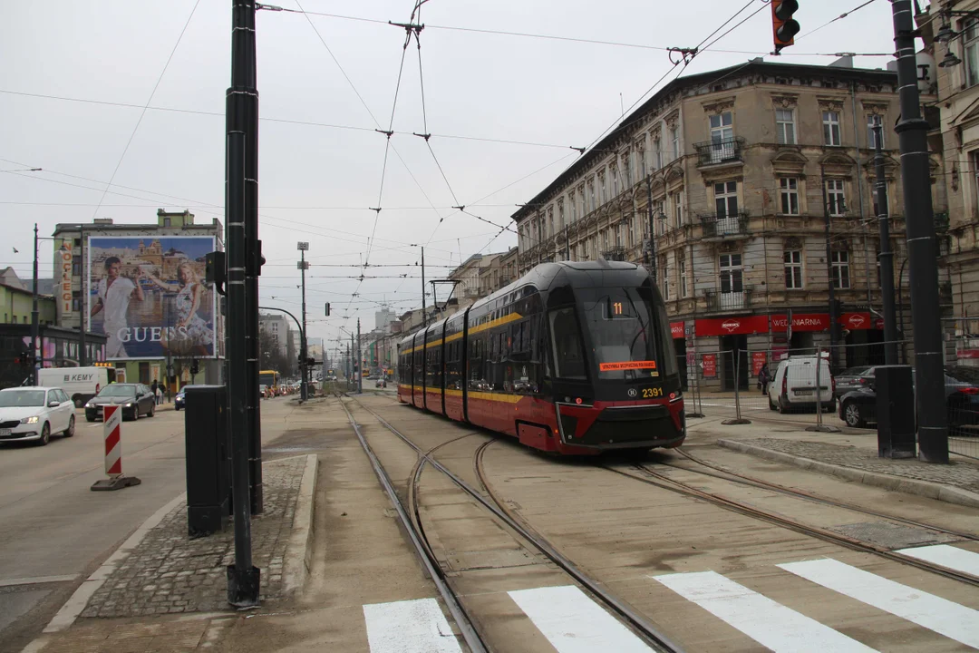 Tramwaje i autobusy MPK Łódź powróciły na Legionów