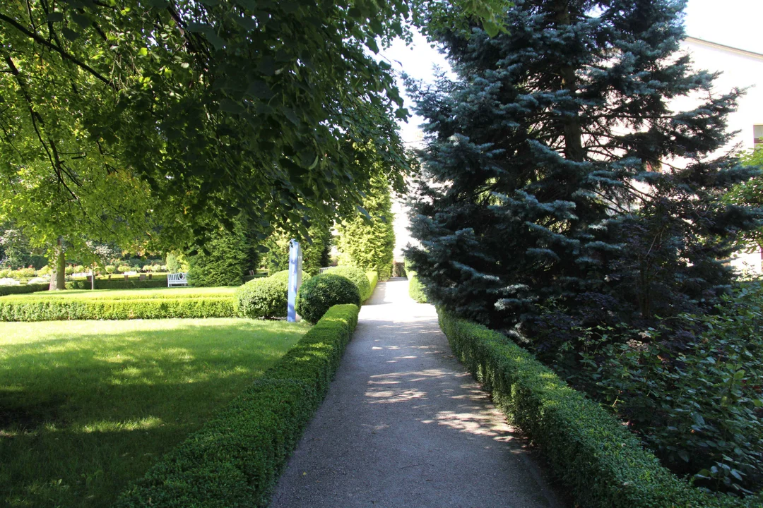 Zachwycający ogród Muzeum Pałacu Herbsta