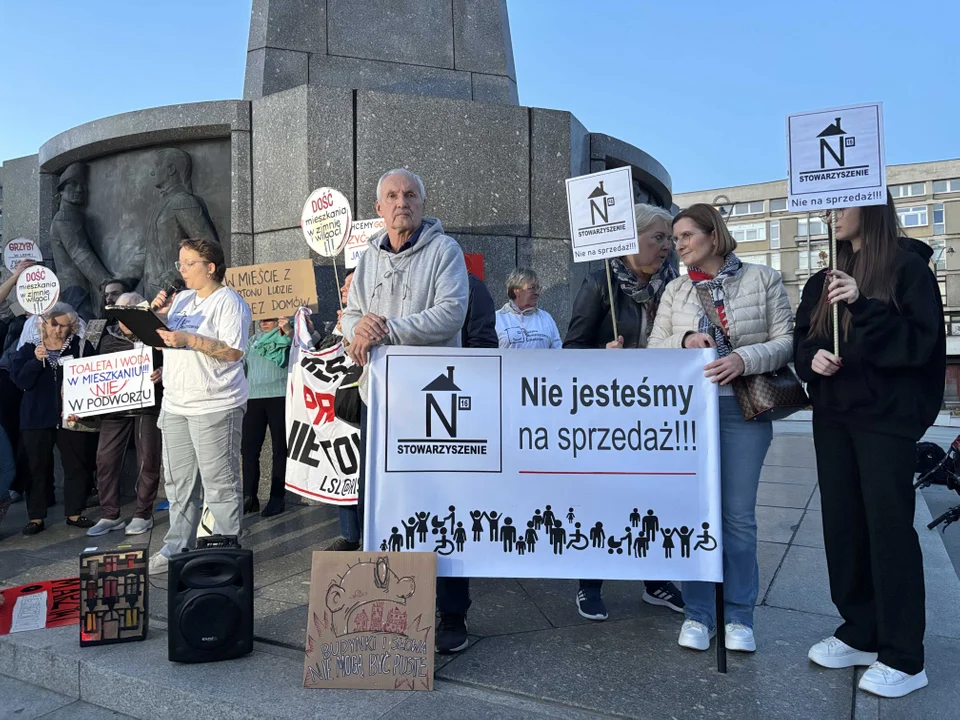 Manifestacja Łódzkiego Stowarzyszenia Lokatorów