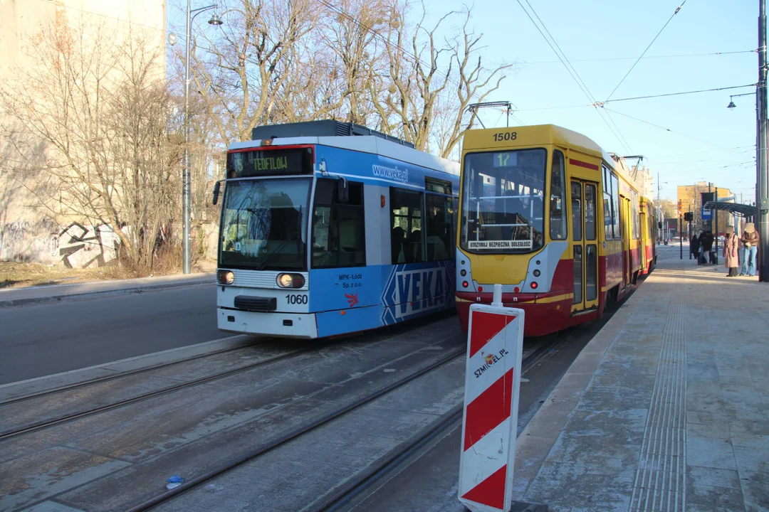 Przystanki tramwajowe przy Wojska Polskiego i Franciszkańskiej