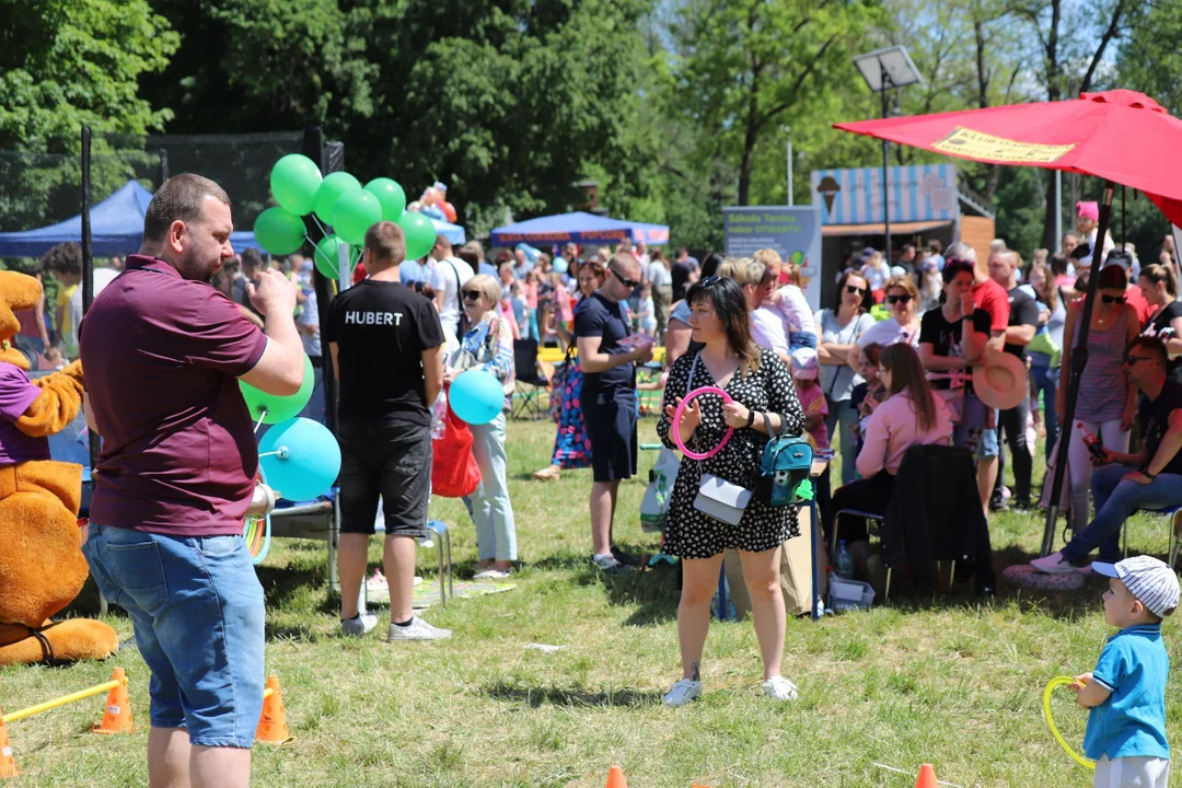 Piknik rodzinny z okazji dnia dziecka na Młynku w Łodzi