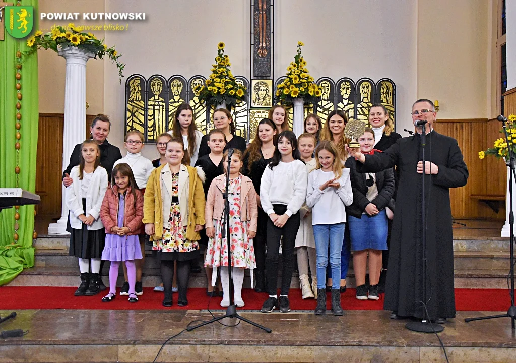 W Bedlnie odbył się koncert galowy II Powiatowego Festiwalu Piosenki Religijnej