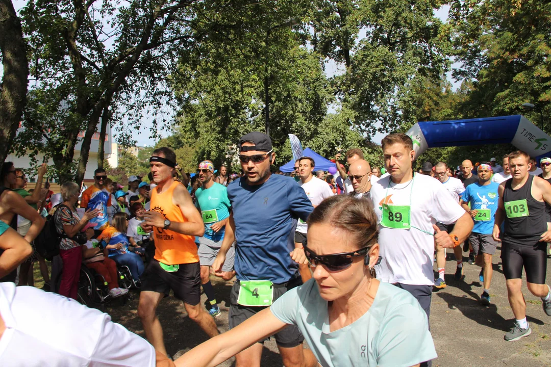 Bieg "Szczęśliwa 13" w parku Baden-Powella w Łodzi