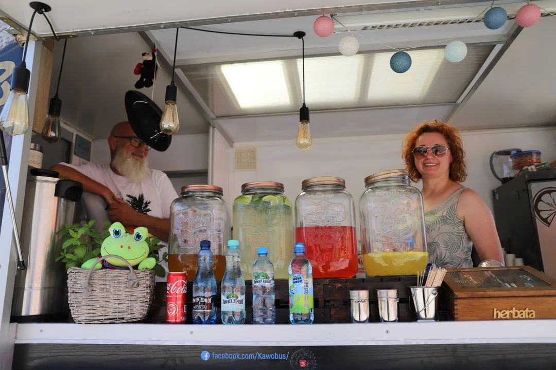 Food Trucki zaparkowały w centrum Kutna. Zlot potrwa cały weekend [ZDJĘCIA] - Zdjęcie główne