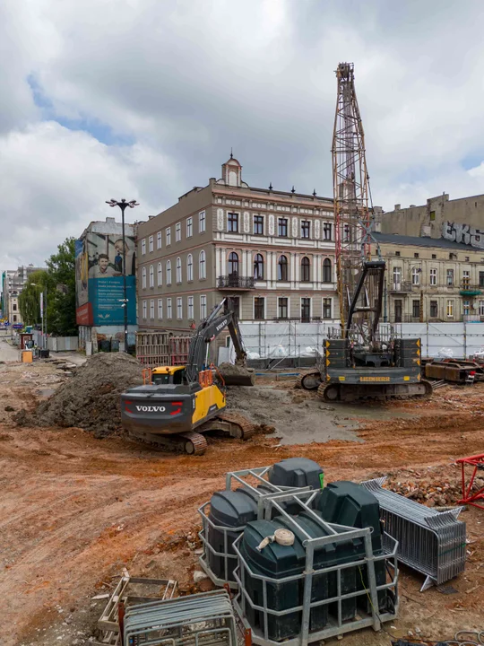 Tutaj powstaje podziemna stacja kolejowa "Łódź Śródmieście"