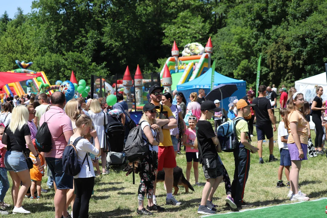 Piknik rodzinny z okazji dnia dziecka na Młynku w Łodzi