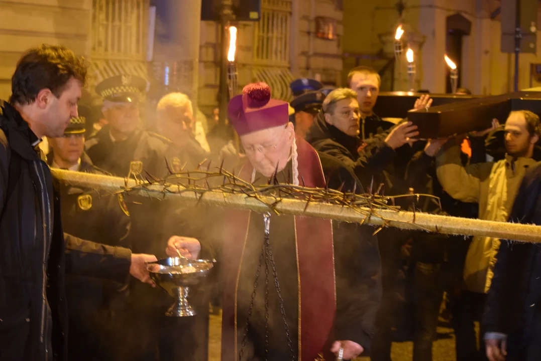 Ekumeniczna droga krzyżowa przeszła ulicami Łodzi