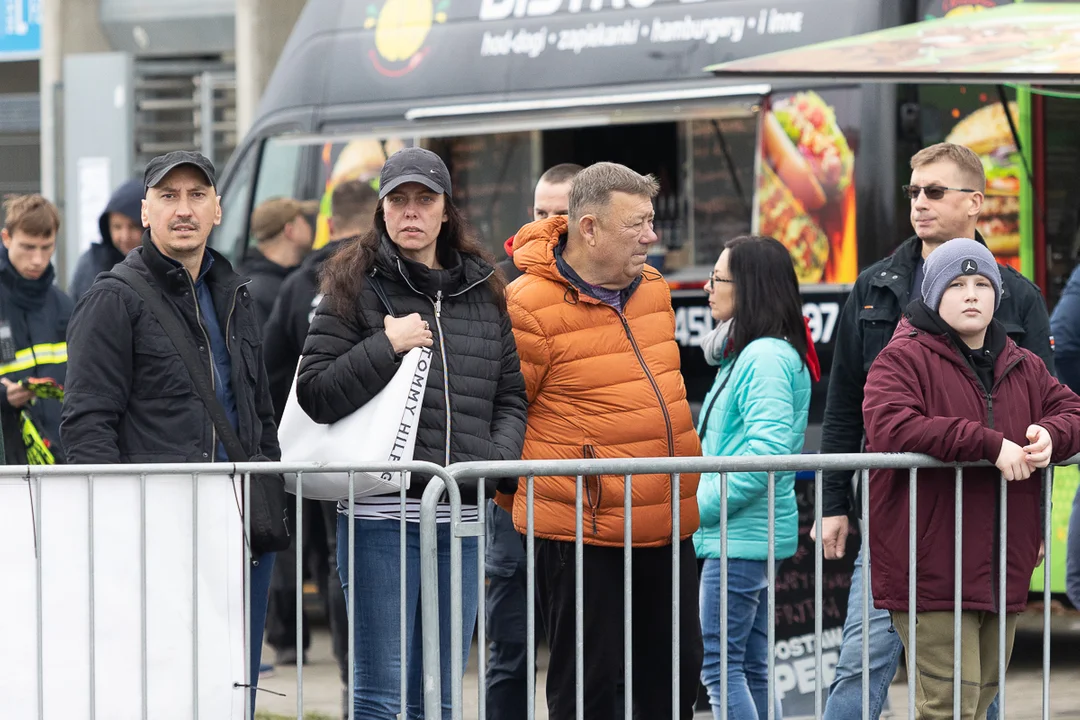 Pokazy drifterów, sportowych aut, rodzinne atrakcje i wiele więcej w Moto Arenie