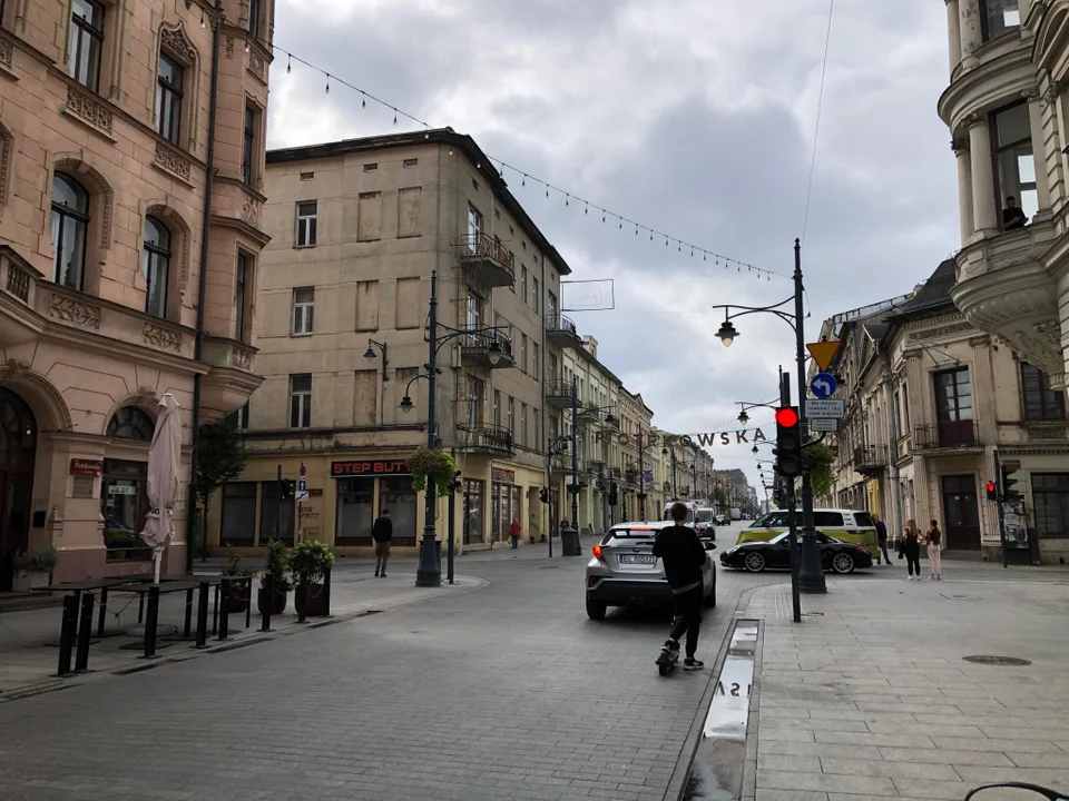 Na ulicy Piotrkowskiej w Łodzi przybędzie drzew