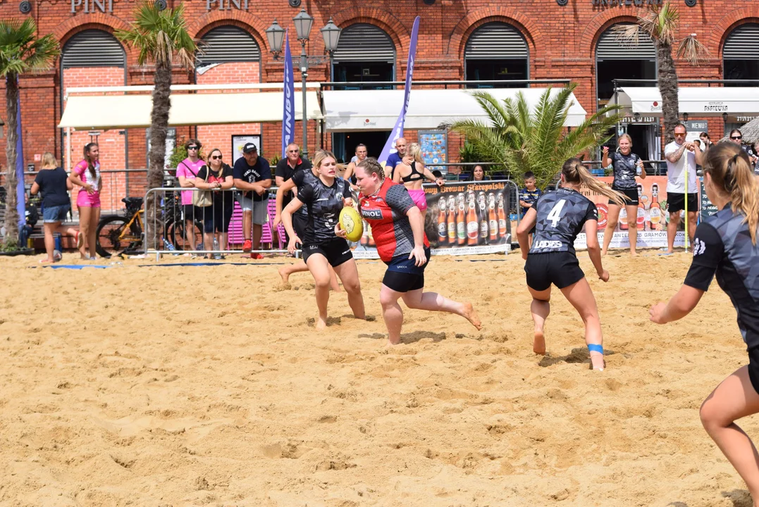 Beach Side Rugby w Manufakturze - atrakcje