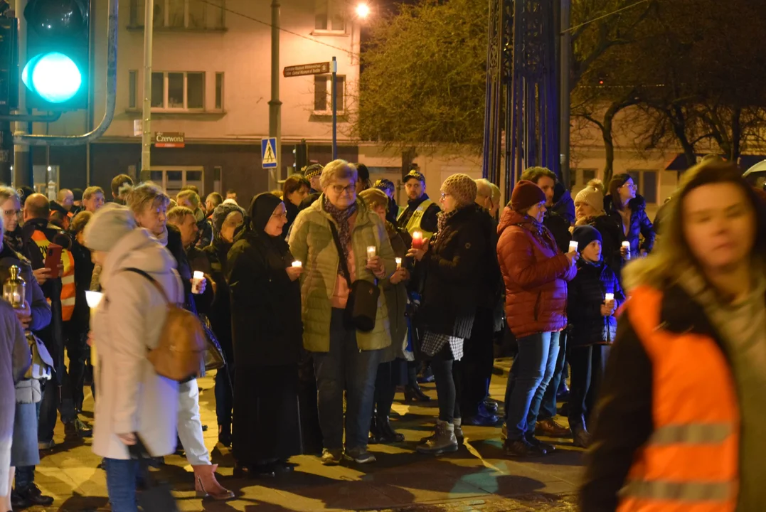 Ekumeniczna droga krzyżowa przeszła ulicami Łodzi