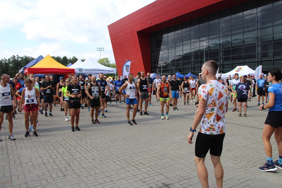 Piknik rodzinny "Bezpieczne Wakacje z Mundurem" pod Atlas Areną