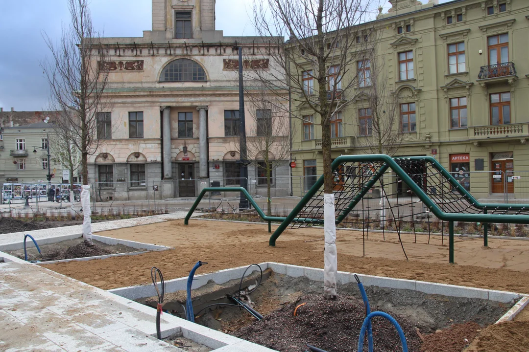 Dobiega końca przebudowa placu Wolności w Łodzi