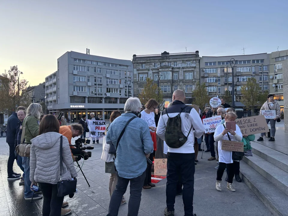 Manifestacja Łódzkiego Stowarzyszenia Lokatorów