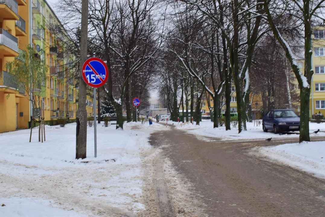 Mieszkańcy zgłaszają złe parkowanie