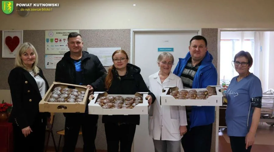 Słodkie święto dało wszystkim wiele radości. Wyjątkowe chwile w szpitalu, ale nie tylko - Zdjęcie główne