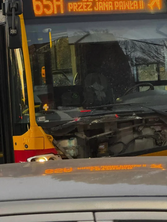 Kolizja z udziałem autobusu MPK Łódź