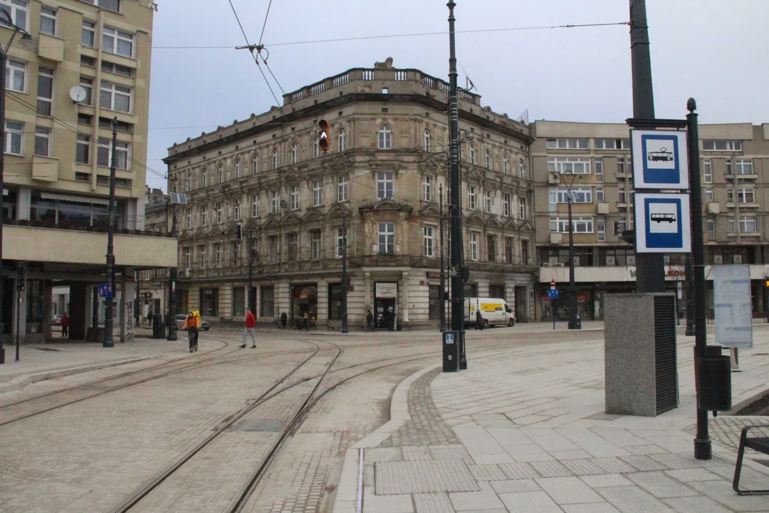 Tramwaje i autobusy MPK Łódź powróciły na Legionów