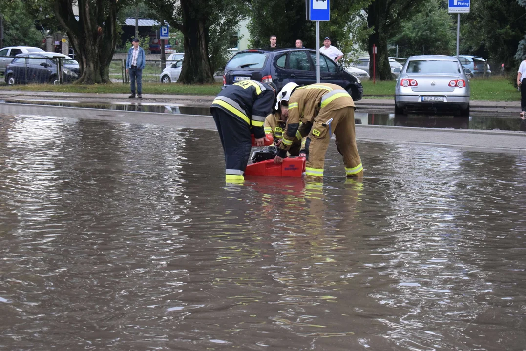 Zalane ulice w Zgierzu