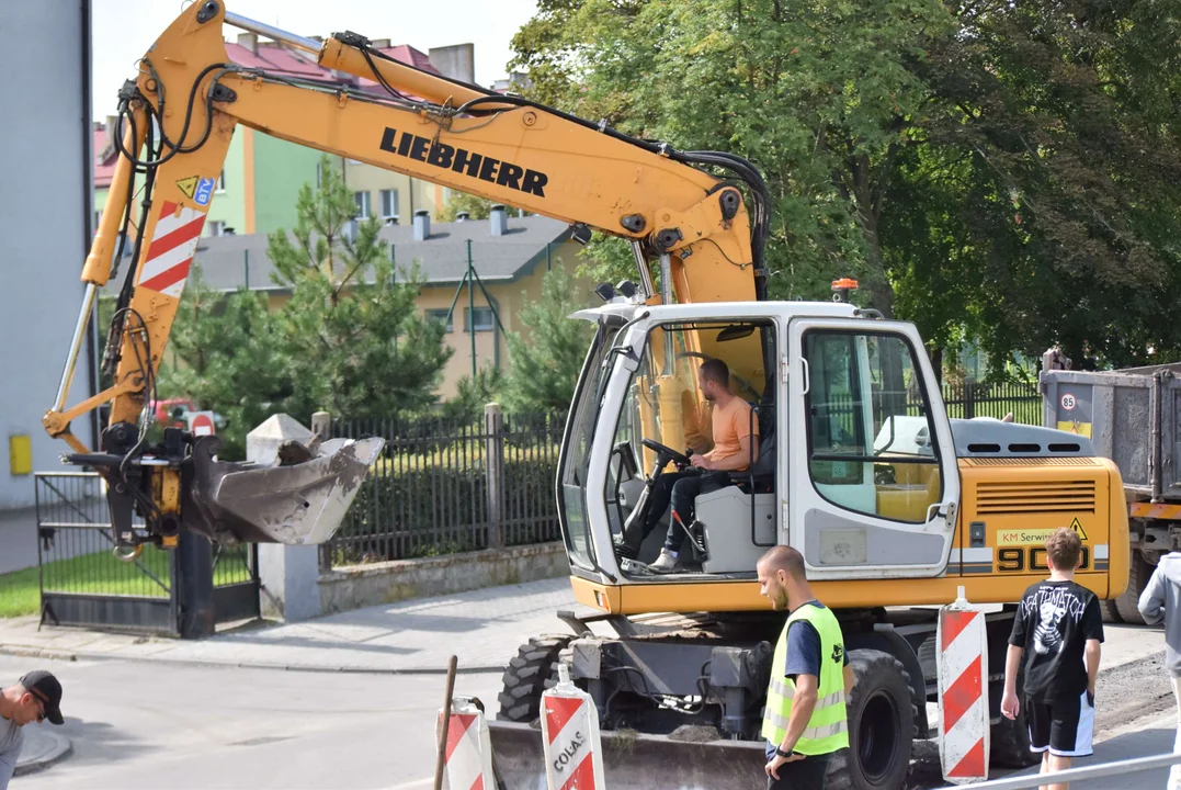 Wymiana nawierzchni na ulicy Rembowskiego