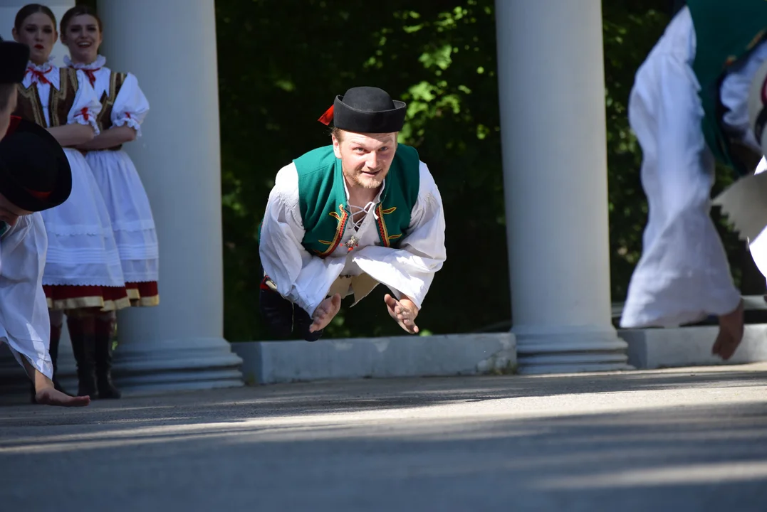 Spotkanie z folklorem w Parku Julianowskim