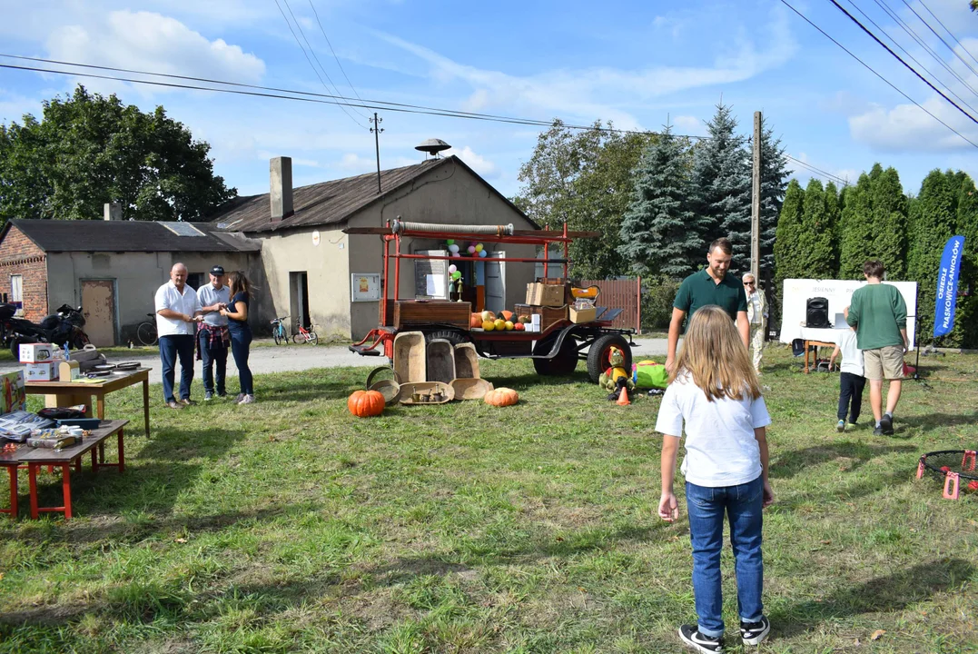 Jesienny Piknik Sąsiedzki osiedla Piaskowice-Aniołów