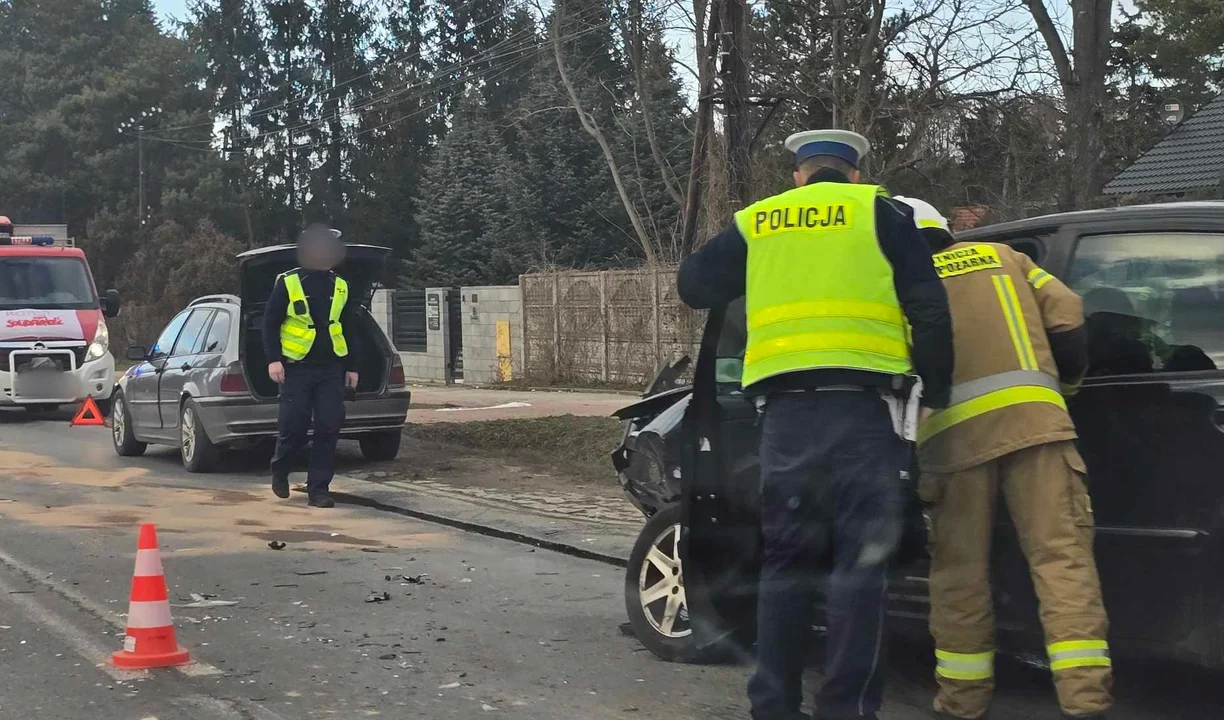 Wypadek tuż pod Płockiem! Uwaga, droga zablokowana, są korki! [ZDJĘCIA] - Zdjęcie główne