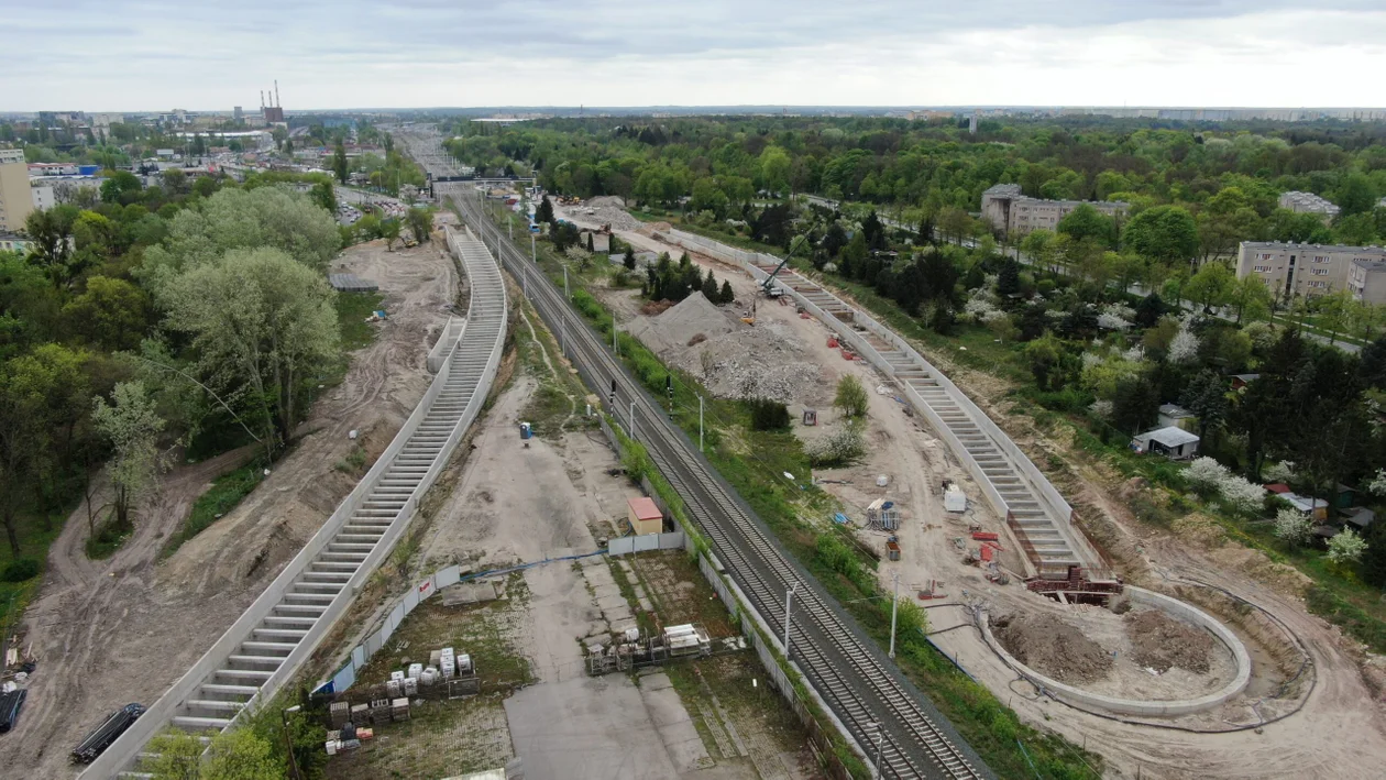 Budowa tunelu kolejowego pod Łodzią - stan na kwiecień 2024 r.