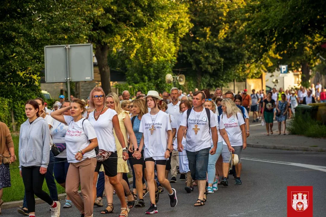 Zgierska pielgrzymka dotarła do Bełchatowa