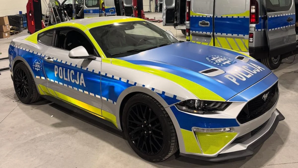 Potężny samochód dla policji. W projekt zaangażowana firma z naszego miasta