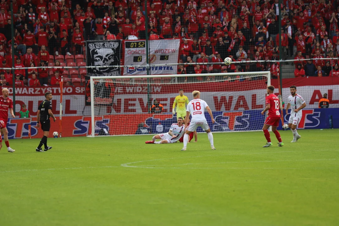 Mecz Widzew - Raków Częstochowa