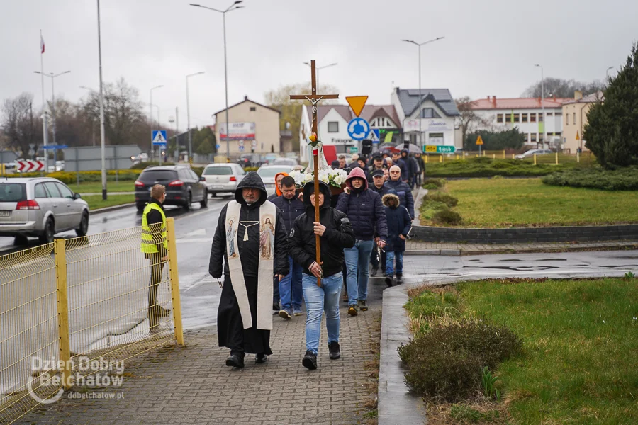 Męski Różaniec na ulicach Bełchatowa