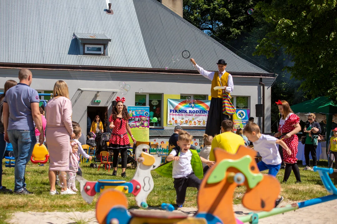 Eksplozja radości w przedszkolu! Za nami wielkie, rodzinne świętowanie [ZDJĘCIA] - Zdjęcie główne