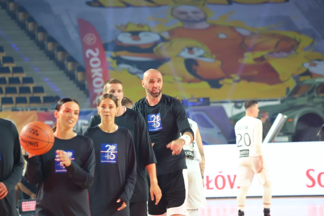 Mecz charytatywny: Gortat Team vs. Żołnierze NATO