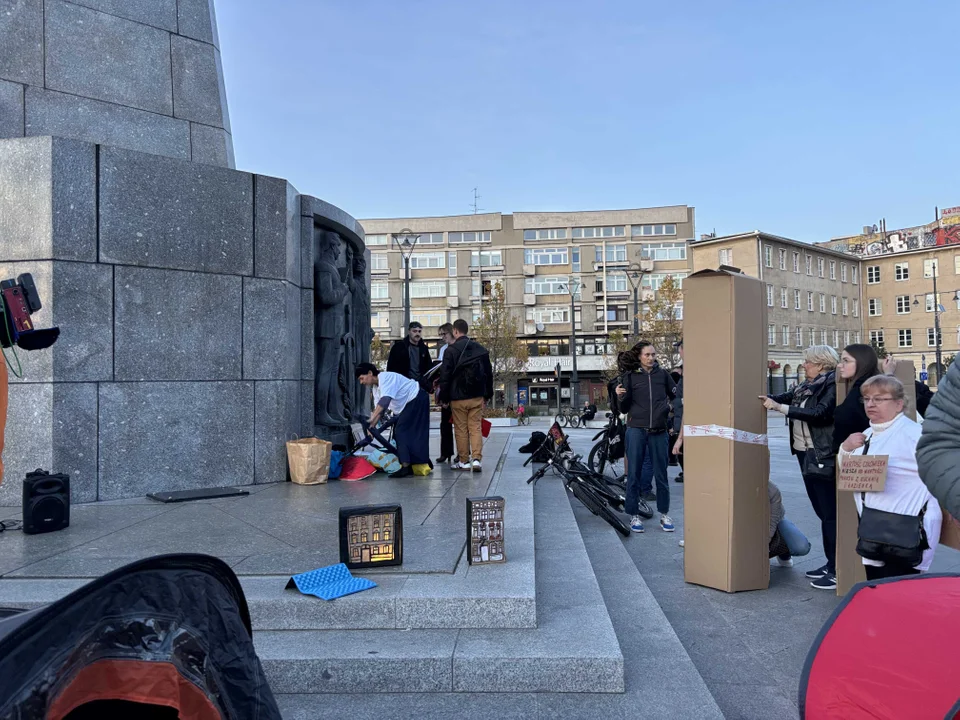 Manifestacja Łódzkiego Stowarzyszenia Lokatorów