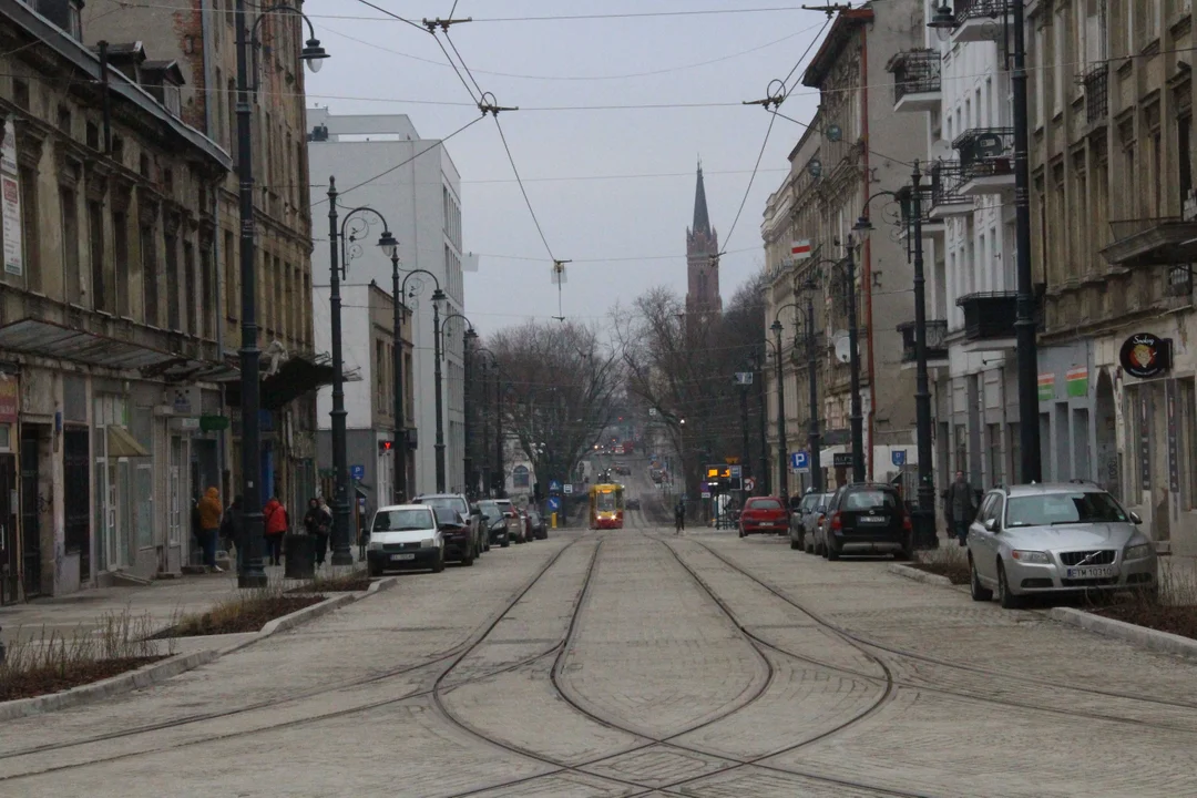 Tramwaje i autobusy MPK Łódź powróciły na Legionów